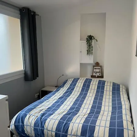 Location Vendee Globe La Chaume * 莱萨布勒-多洛讷