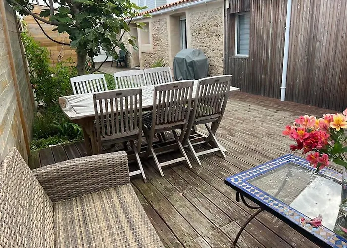 公寓 Location Vendee Globe La Chaume 莱萨布勒-多洛讷