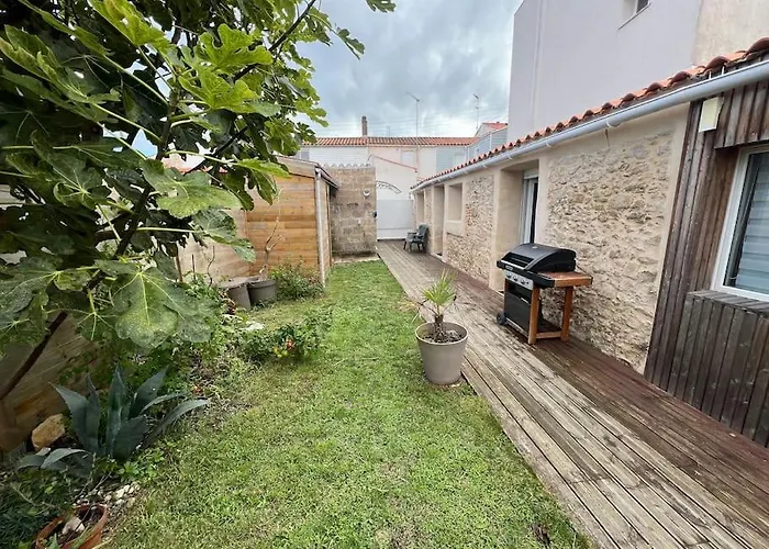 Location Vendee Globe La Chaume 公寓 *